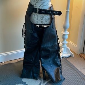 Hot Leathers Black Fringe Motorcycle Chaps  Size S